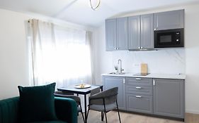 Zagreb City Center Apartments Lux